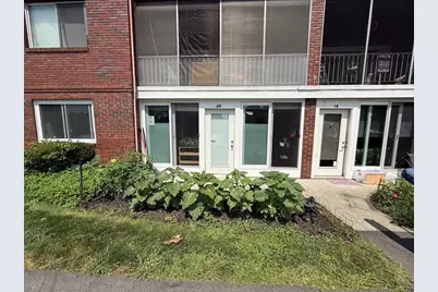 32 Park Ave #19, West Springfield, MA 01089 - Photo 2