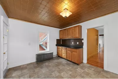 9 Kingman Road #2, Somerville, MA 02143 - Photo 4