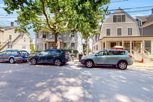 139 Sycamore St, Somerville, MA 02145 - Photo 22