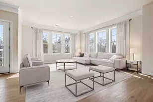 2 Stratton Dr, Woburn, MA 01801 - Photo 12