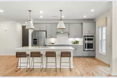 2 Stratton Drive #104, Woburn, MA 01801 - Photo 4