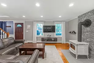 8 Copper Beech Dr, Kingston, MA 02364 - Photo 10