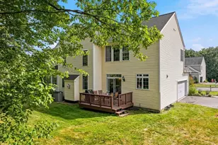 16 Seaver Farm Ln, Grafton, MA 01560 - Photo 6