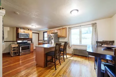25 Marilyn Drive, Auburn, MA 01501 - Photo 4