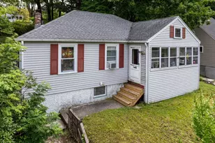 25 Marilyn Dr, Auburn, MA 01501 - Photo 1