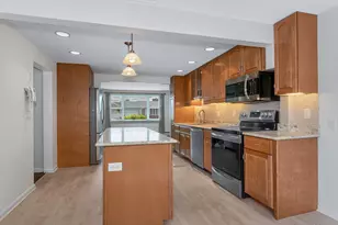 35 Roland Rd, Revere, MA 02151 - Photo 6