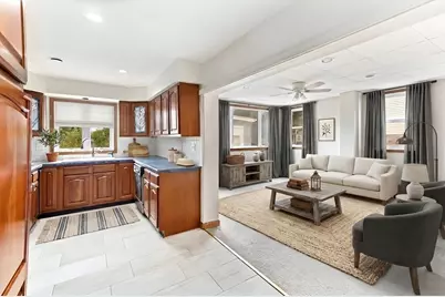 330 Lincoln Ave, Fall River, MA 02720 - Photo 22