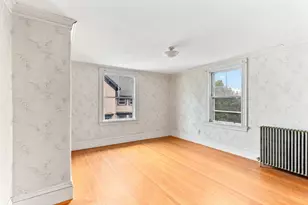 330 Lincoln Ave, Fall River, MA 02720 - Photo 34