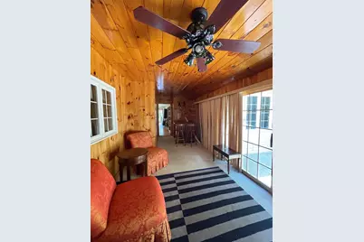 10 Crowningshield  Dr, Paxton, MA 01612 - Photo 10