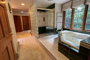 10 Crowningshield Dr, Paxton, MA 01612 - Photo 16