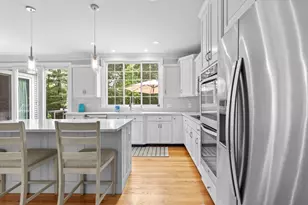 239 Country Club Way, Kingston, MA 02364 - Photo 4