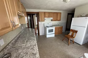 21 Glendale, Everett, MA 02149 - Photo 6