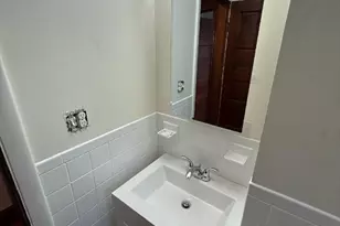 21 Glendale, Everett, MA 02149 - Photo 8