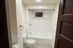 21 Glendale, Everett, MA 02149 - Photo 8