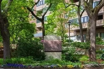 2 Hawthorne Place #17R, Boston, MA 02114 - Photo 14