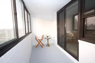 2 Hawthorne Pl, Boston, MA 02114 - Photo 10