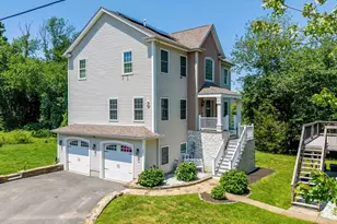 106 David St, Fall River, MA 02720 - Photo 2