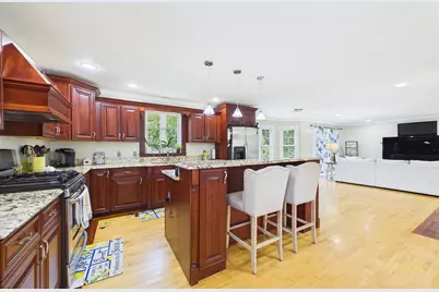106 David St, Fall River, MA 02720 - Photo 10