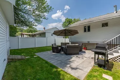 64 Nashoba Dr, Marlborough, MA 01752 - Photo 6