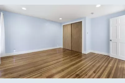 98 Grove St, Melrose, MA 02176 - Photo 22