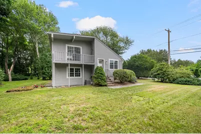 22 Hull St, Jamestown, RI 02835 - Photo 2