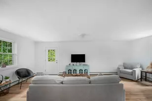 22 Hull St, Jamestown, RI 02835 - Photo 16