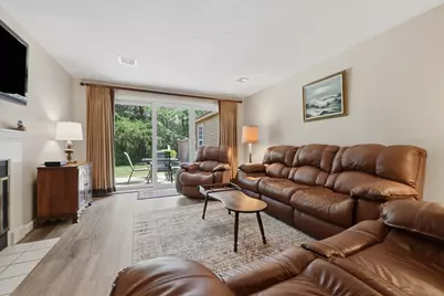 200 Ridgefield Circle #200A, Clinton, MA 01510 - Photo 8