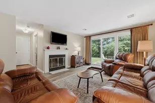 200 Ridgefield Cir, Clinton, MA 01510 - Photo 6
