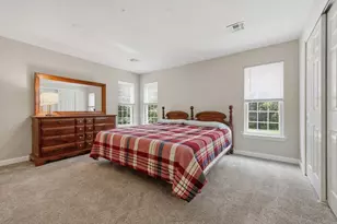 200 Ridgefield Cir, Clinton, MA 01510 - Photo 14