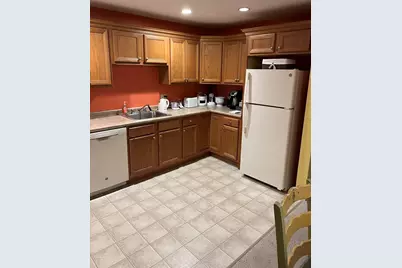 7 Crescent Way #312, Sturbridge, MA 01518 - Photo 4