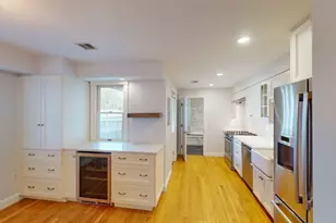 214-216 W Seventh St, Boston, MA 02127 - Photo 2