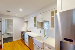 214-216 W Seventh St, Boston, MA 02127 - Photo 4