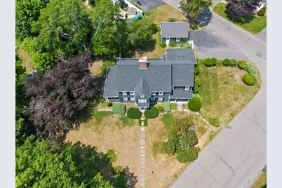 793 Lynnfield St, Lynn, MA 01904 - Photo 4