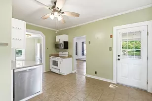 204 School St, Franklin, MA 02038 - Photo 10