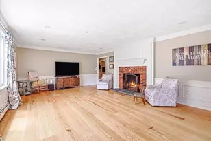 246 Cross St, Bridgewater, MA 02324 - Photo 8