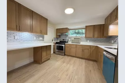 487 Lowell Ave #2, Newton, MA 02460 - Photo 4