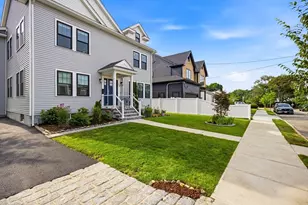 19 Manhattan Terrace, Newton, MA 02465 - Photo 2