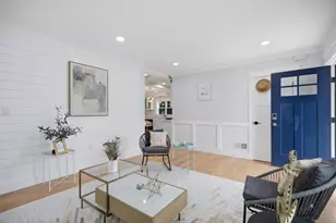 19 Manhattan Terrace, Newton, MA 02465 - Photo 6