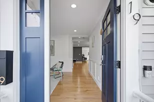 19 Manhattan Terrace, Newton, MA 02465 - Photo 4