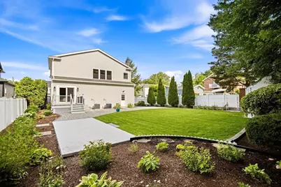 19 Manhattan Ter, Newton, MA 02465 - Photo 38