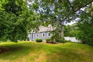 64 Dorothy Dr, Plymouth, MA 02360 - Photo 2