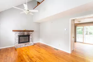 64 Dorothy Dr, Plymouth, MA 02360 - Photo 8