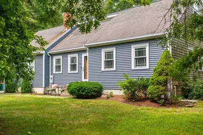 64 Dorothy Dr, Plymouth, MA 02360 - Photo 4