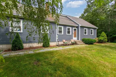 64 Dorothy Dr, Plymouth, MA 02360 - Photo 6