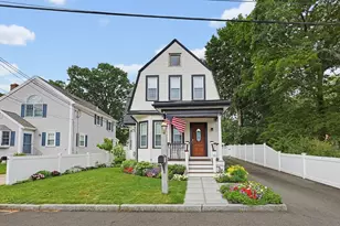 15 Mills St, Dedham, MA 02026 - Photo 2