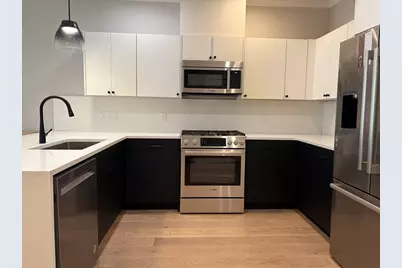 109 Prospect St #102, Somerville, MA 02143 - Photo 2