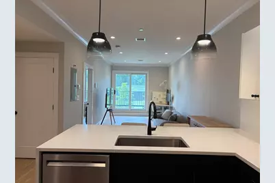 109 Prospect St #102, Somerville, MA 02143 - Photo 4
