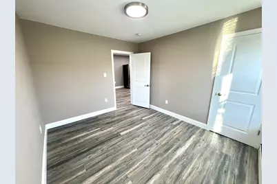 14 Vermont Ave. #3, Somerville, MA 02145 - Photo 32