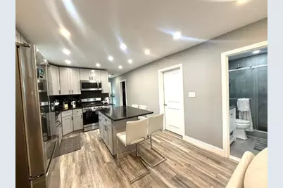 14 Vermont Ave. #3, Somerville, MA 02145 - Photo 12