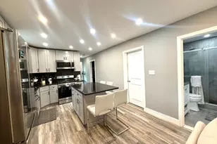 14 Vermont Ave, Somerville, MA 02145 - Photo 12